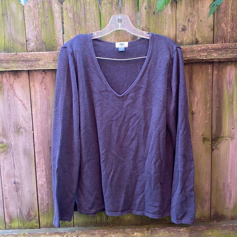 Old Navy gray sweater sz. XL
